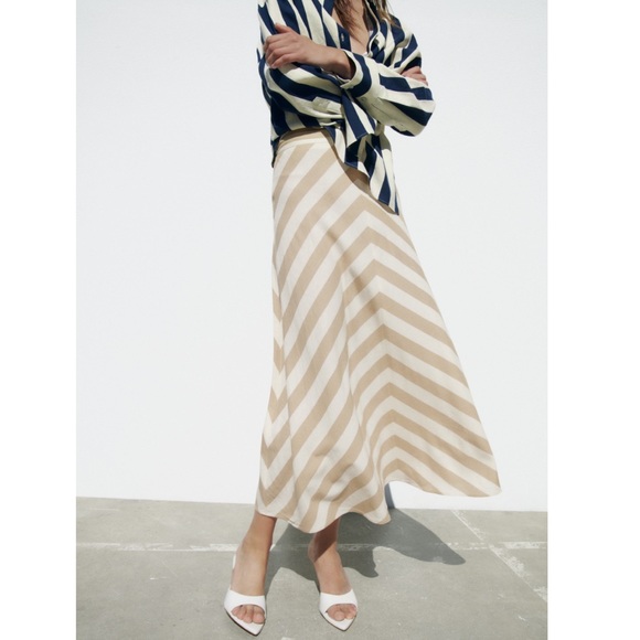 Zara NWT Linen Blend Midi Skirt - Picture 6 of 11